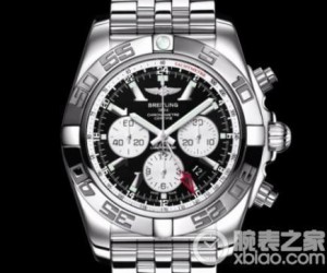 百年灵宇宙时间计时腕表Chronomat GMT