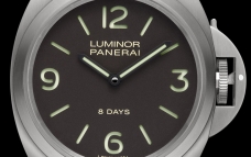 沛纳海Luminor 8天动力储存腕表