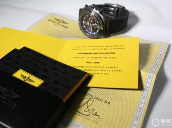 莱鸟也来“解毒”Breitling Chronomat GMT 黑钢限量版！