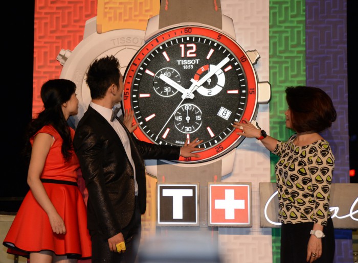 “快速解决与时并竞”天梭时捷系列产品世界杯款腕表公布