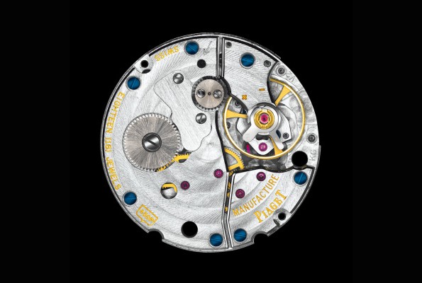 倾城之姿 伯爵传统式腕表系列产品玫瑰花金钻石纤薄机械设备腕表点评