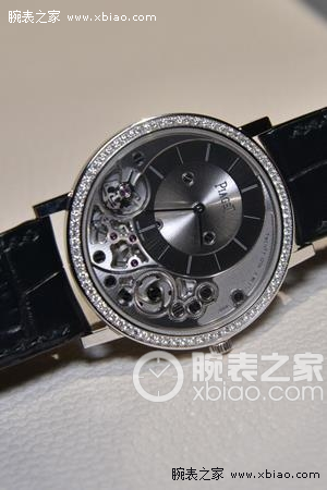 伯爵再创奇迹 全球最纤薄机械腕表亮相表展