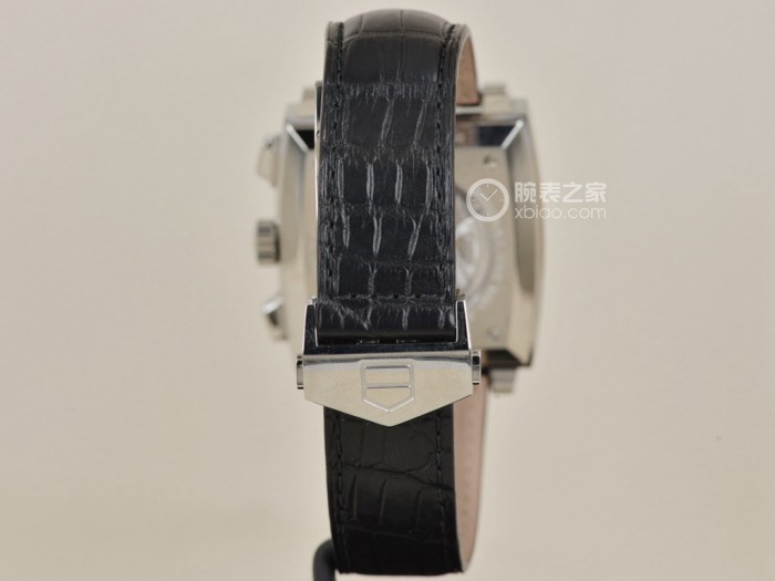 作中庸|正方形的风采 品评豪雅表斯图加特系列产品全自动计时码表Boutique Edition