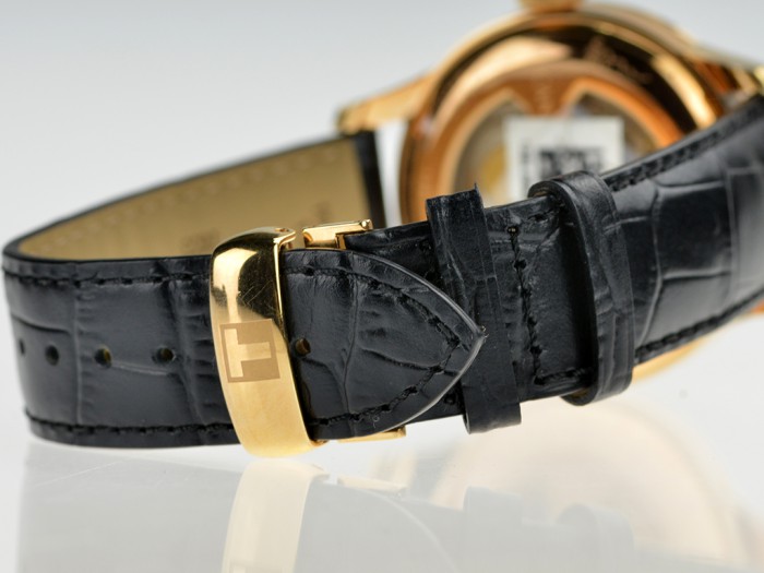 品位传奇复古 天梭手表力洛克系列小秒针腕表品评