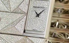 美轮美奂 爱彼推出DIAMOND PUNK高级珠宝腕表