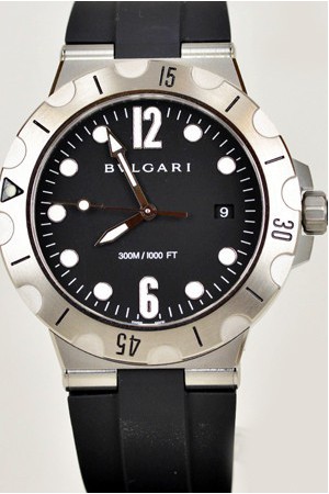 重生的潜水力量 宝格丽推出Diagono Scuba腕表