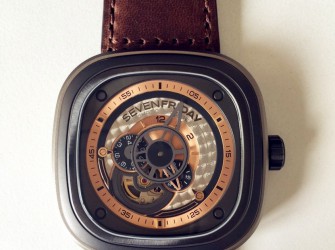 瑞士红酒一瓶 官方直邮开箱作业 P2-1 Sevenfriday