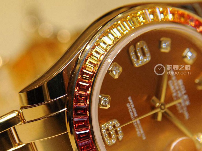 美丽动人晶石 品评劳力士蚝式恒动日志珍珠淑女型39橘色手表