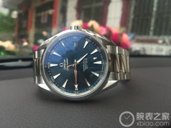 香港入手欧米茄海马  还是蓝盘最配我