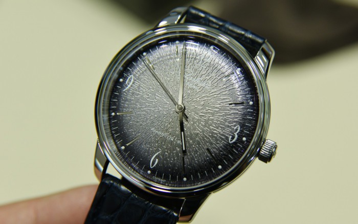 传承经典 格拉苏蒂原创设计公布“镏金六零年代复古纪念腕表”