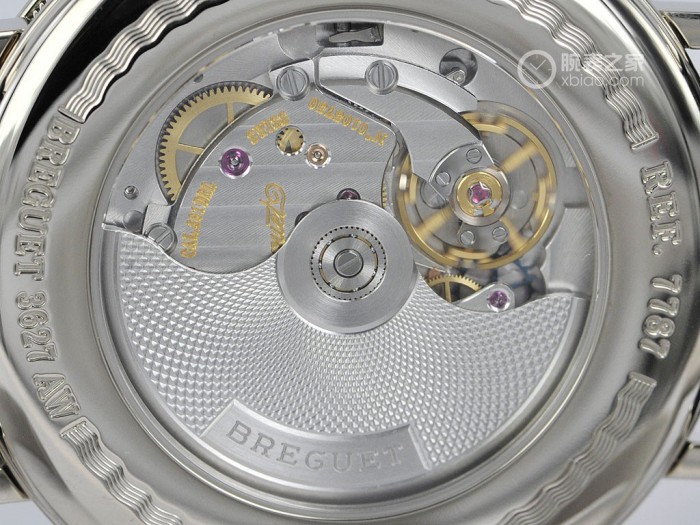 雅致月相 品评宝玑经典系列产品7787白金手表