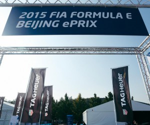 TAG Heuer泰格豪雅与Formula E续写赛车新时代速度与激情 品牌大使李易峰化身职业赛车手现场挑战急速体验