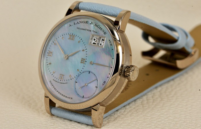 优美气场 品评朗格全新Little Lange 1系列产品腕表