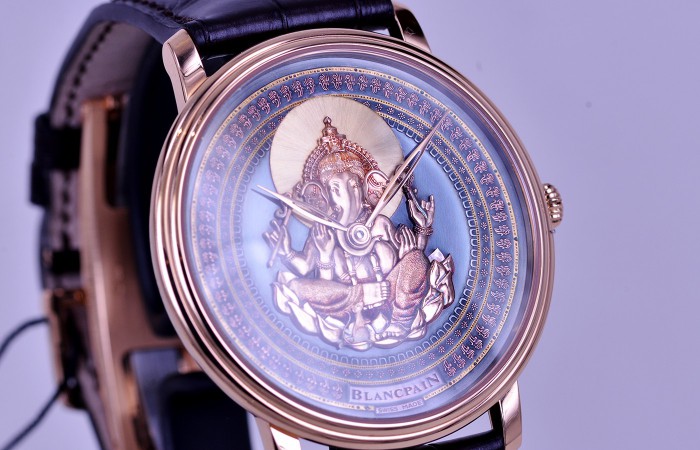 精密手工雕刻 品鉴宝珀Villeret系列赤铜绘彩腕表