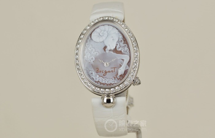 高超加工工艺 品评宝玑那不勒斯王后系列产品猪年手表