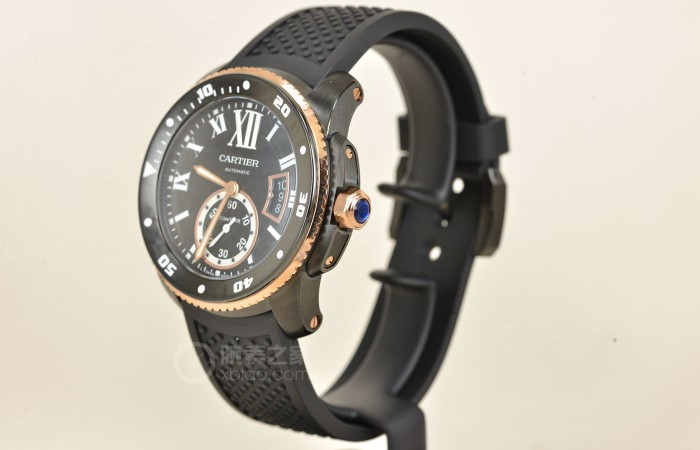 为南朝|里外兼具 品评卡地亚手表卡历博深潜碳涂层腕表