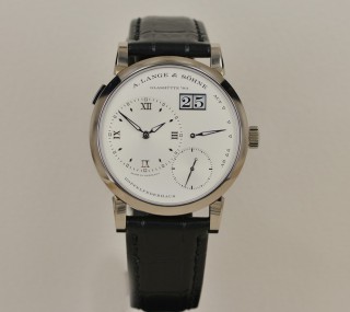 标志之作 品鉴朗格Lange 1系列白金款式腕表