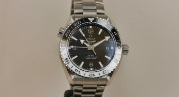 经典色调 欧米茄海马海洋宇宙 43.50mm GMT腕表