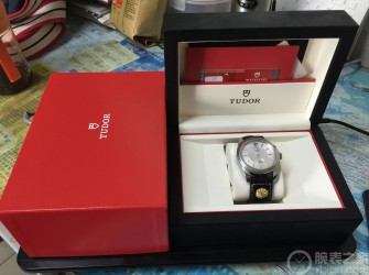 很长的爱表之路  帝舵5700