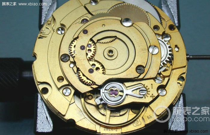 机械腕表中常见的几种离合结构