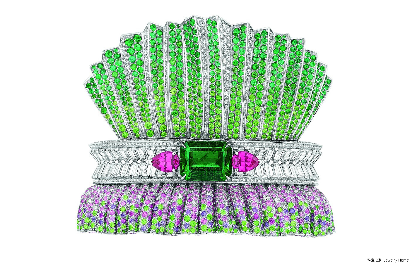 历乾嘉|Archi Dior系列Bar en Corolle高级珠宝镯子 来源于Corolle高端时装的建筑艺术