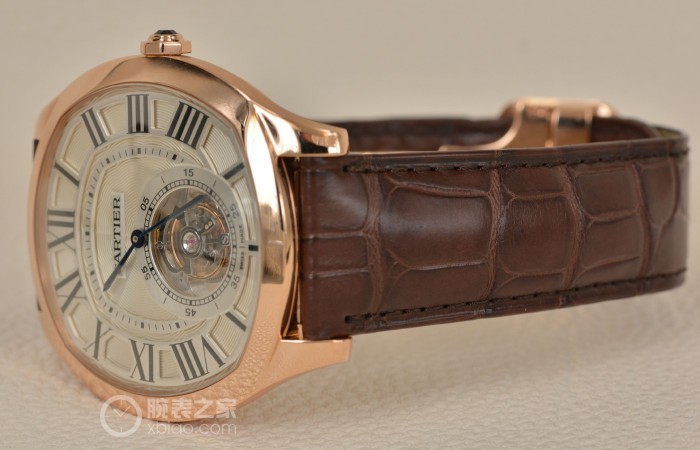 极速心率陀飞轮 卡地亚手表DRIVE DE CARTIER 系列产品腕表品评