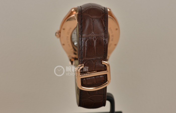极速心率陀飞轮 卡地亚手表DRIVE DE CARTIER 系列产品腕表品评