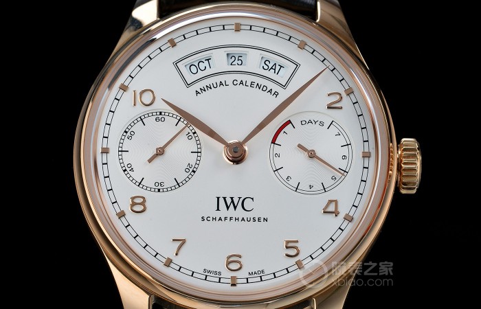 当师叙]简约好用 IWC万国手表葡萄牙系列产品台历腕表