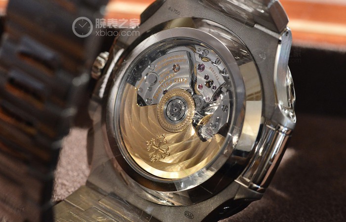 快马一鞭：40年来 它越来越经典 百达翡丽鹦鹉螺系列40周年纪念腕表