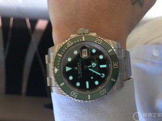心满意足了 授权店购入劳力士绿水鬼