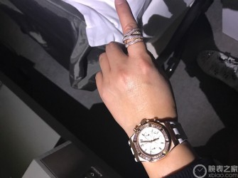 终于买到心仪的表 女汉子的爱彼皇家橡树