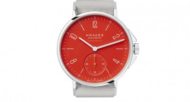NOMOS推出全新 Aqua 系列彩色腕表