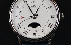 簽名式典雅 實拍寶珀經典系列日期指示月相腕表
