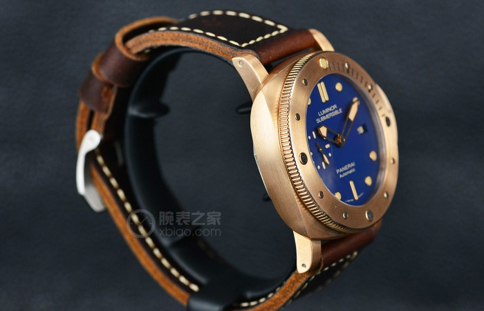 蚕吐丝]复古时尚还可以活力四射 品评沛纳海LUMINOR 1950系列产品青铜潜水腕表