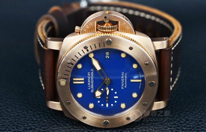 蚕吐丝]复古时尚还可以活力四射 品评沛纳海LUMINOR 1950系列产品青铜潜水腕表