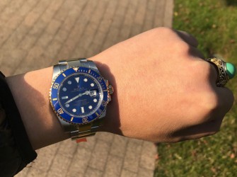 一年时间中毒劳力士 最终购入最美间金蓝