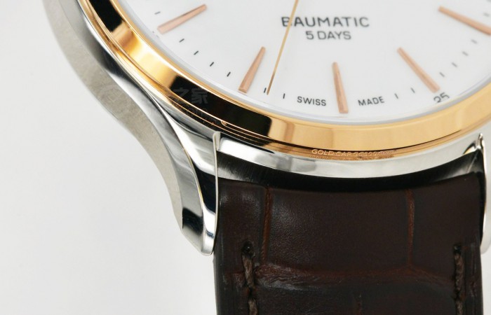 雅致外型 性能精捷 品评名士表克里顿系列产品白盘间金腕表