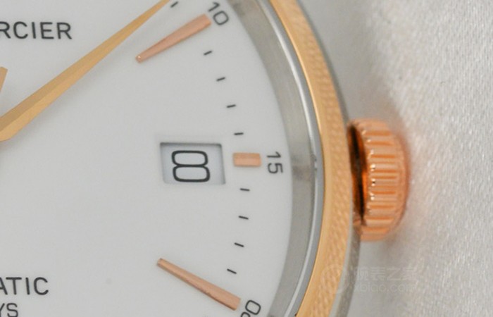 雅致外型 性能精捷 品评名士表克里顿系列产品白盘间金腕表