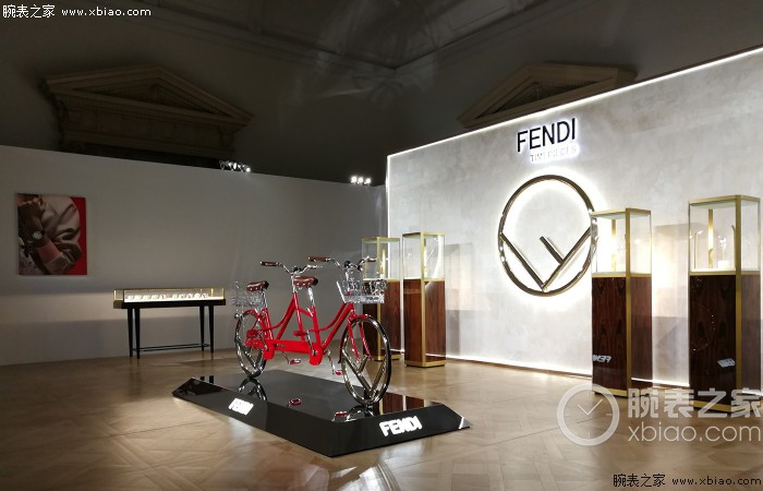 红不棱登：界定时尚潮流新时尚 FENDI于日本京东国立博物馆举行里斯本新产品发布会