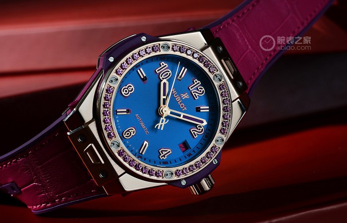 绚丽多彩多彩 品评宇舶BIG BANG系列产品腕表