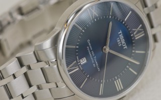 如绅士般优雅 实拍天梭杜鲁尔系列蓝盘腕表