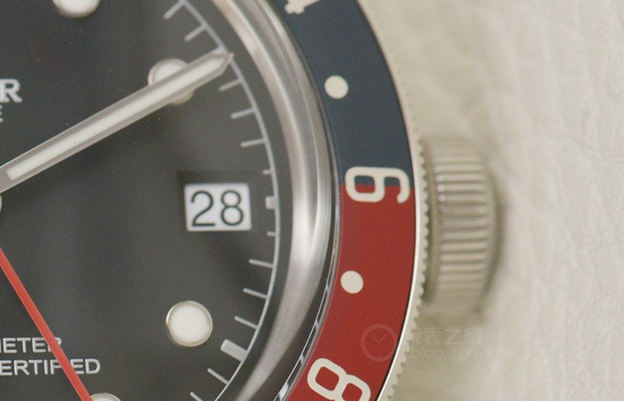 卧薪尝胆|传统式设计方案偶遇经典艺术美学 品评帝舵碧湾系列产品格林尼治型腕表