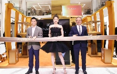 宝格丽LVCEA Tubogas光环腕表展览在北京SKP举办 关晓彤现身闪耀青春光环