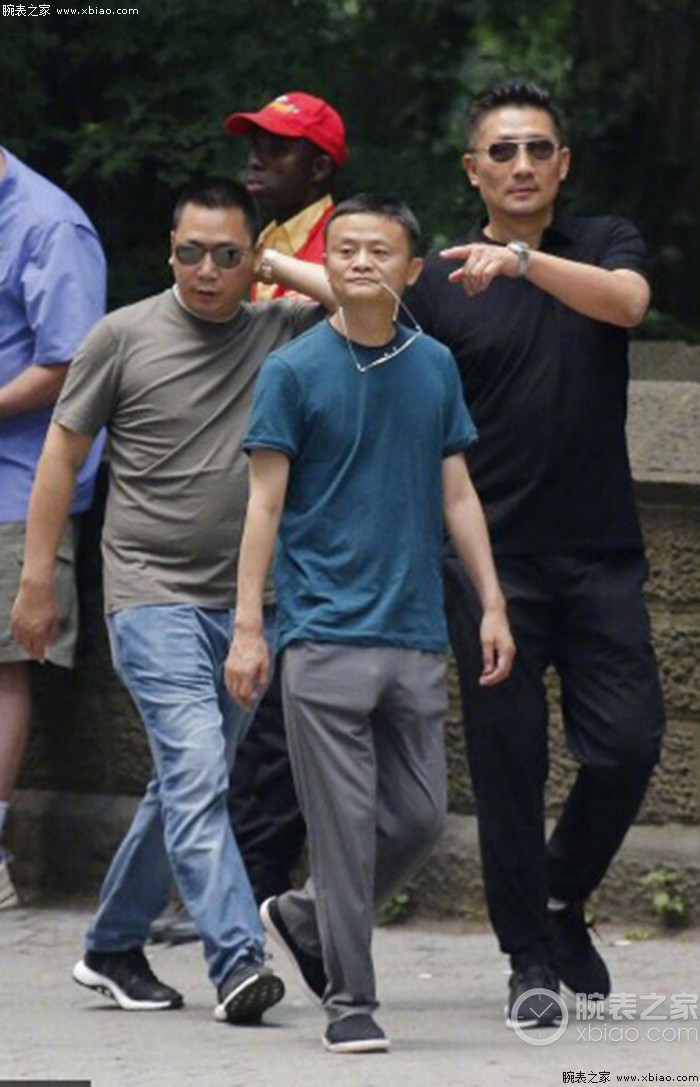 这个“高富帅”真的很高、很富也很帅