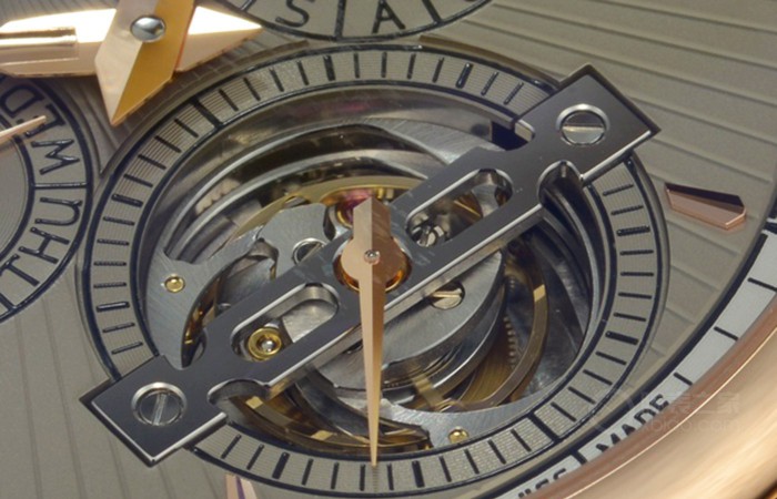 繁杂工艺技术时计佳作 品评萧邦L.U.C系列产品大中型繁杂功能陀飞轮手表腕表