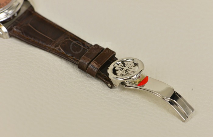 青梅竹马|自主创新诠释绝世经典 品评百达翡丽非常繁杂功能手表电子万年历计时腕表
