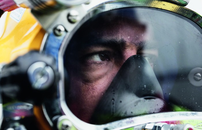 无惧深海 豪利时推出Dive Control限量版专业潜水腕表