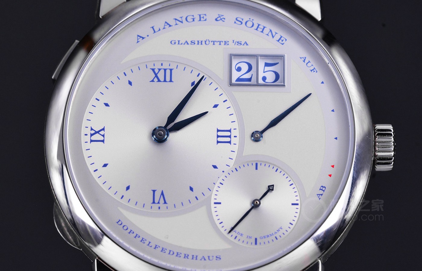 再现经典 品鉴朗格LANGE 1 全新25周年纪念款腕表