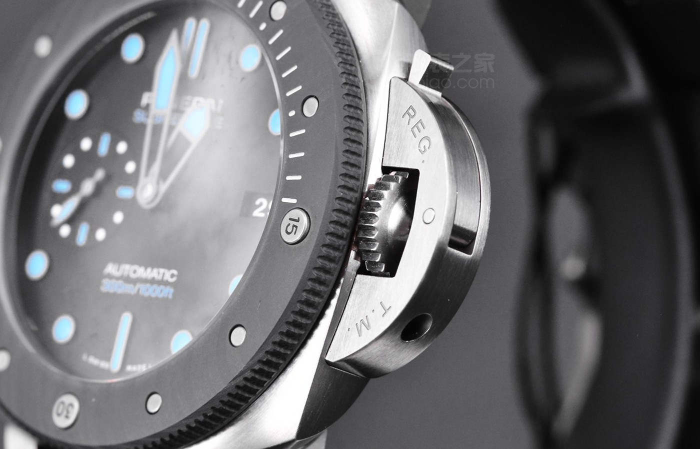 夏天潜水手表袭来 品评沛纳海潜行系列产品金属玻璃腕表