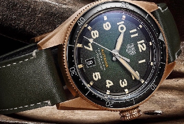 青铜、绿盘、陶瓷圈 这是一枚满足你所有想象的腕表
